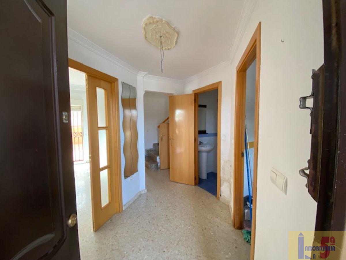 Venta de chalet en Alcalá del Río