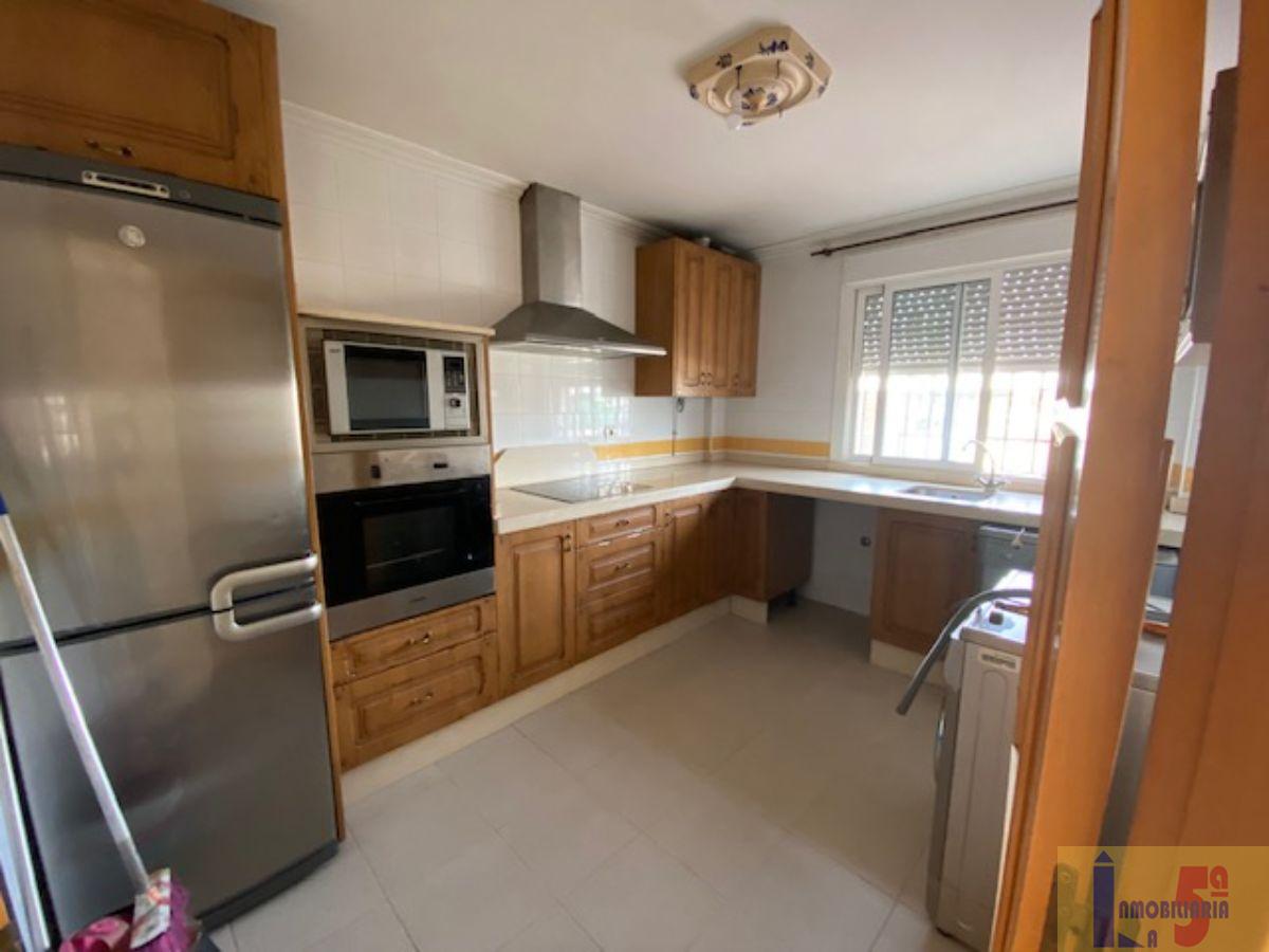 Venta de chalet en Alcalá del Río