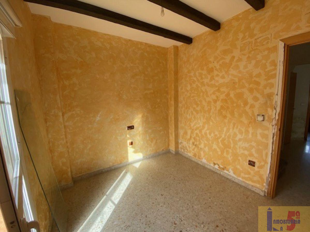 Venta de chalet en Alcalá del Río