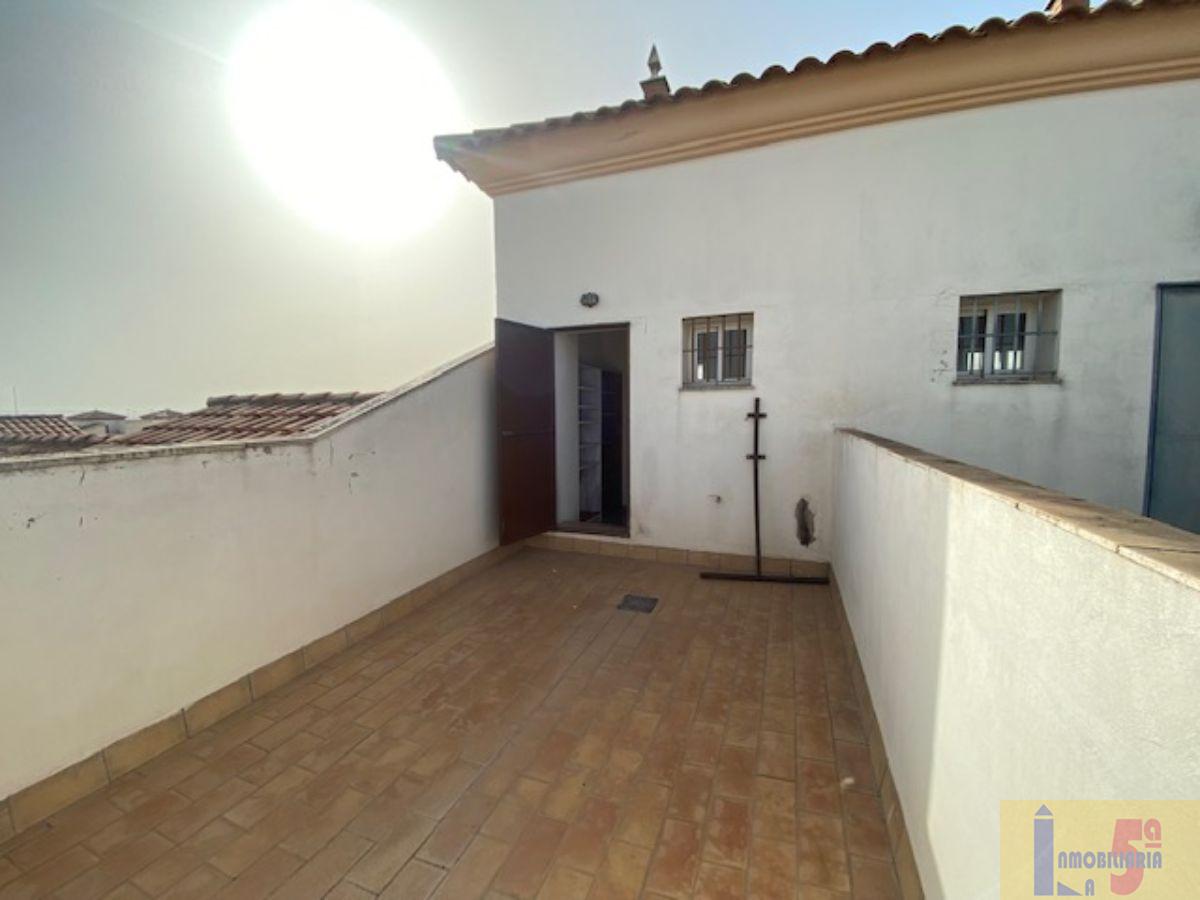 Venta de chalet en Alcalá del Río