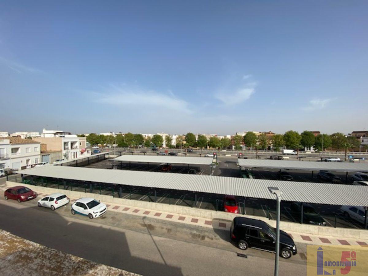 Venta de chalet en Alcalá del Río