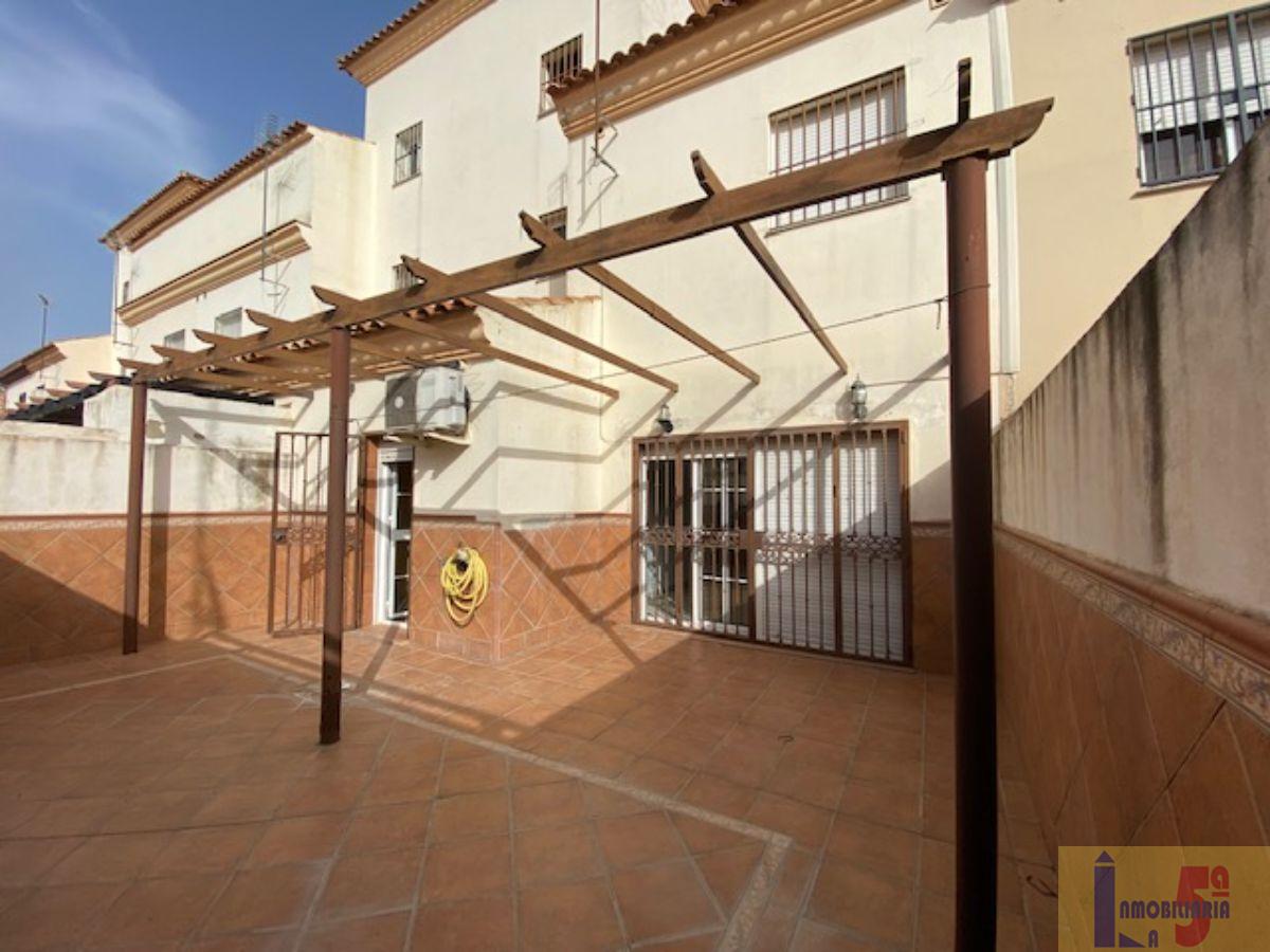 Venta de chalet en Alcalá del Río
