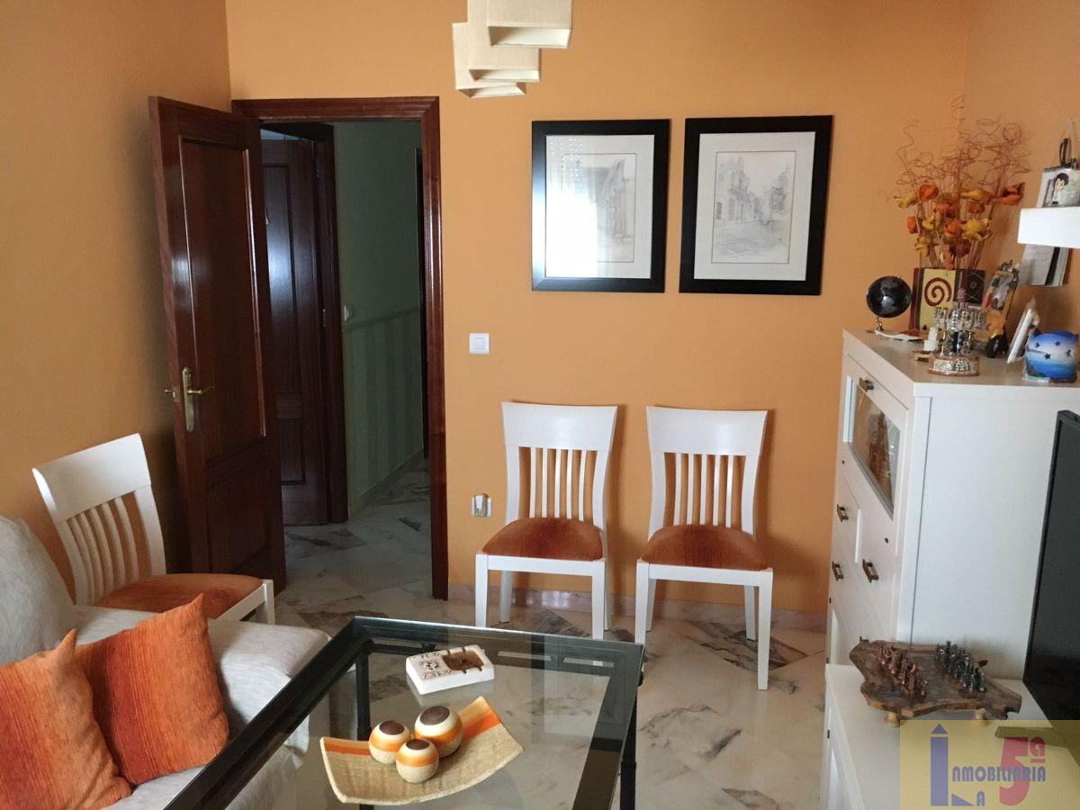 For sale of flat in La Algaba