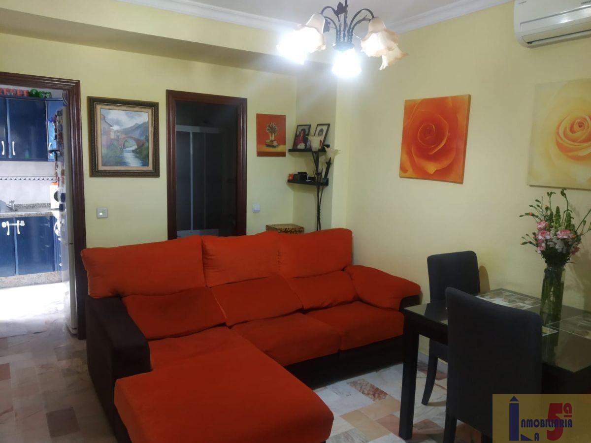 For sale of flat in La Algaba