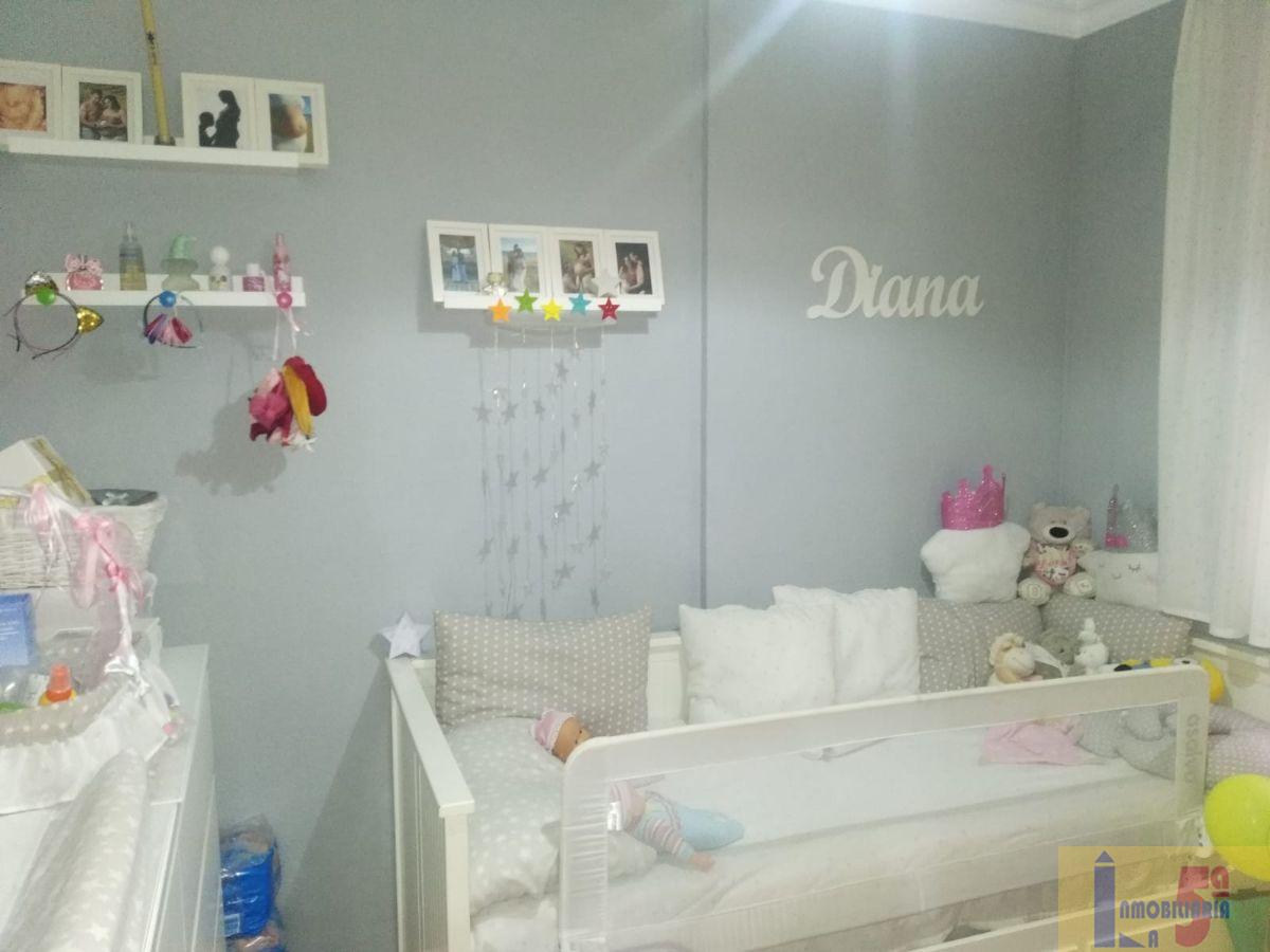 For sale of flat in La Algaba