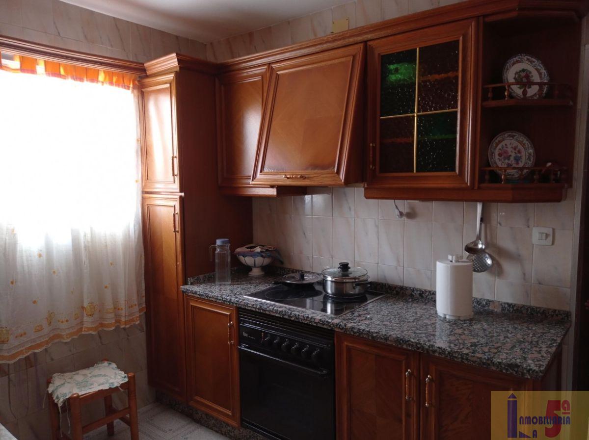 For sale of house in Guillena