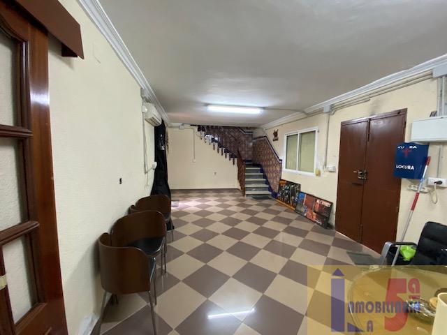 For sale of house in La Algaba