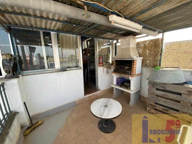 For sale of house in La Algaba