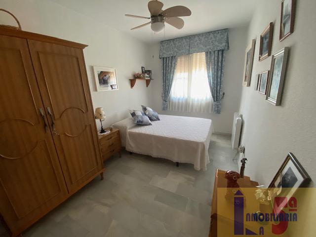 For sale of house in La Algaba