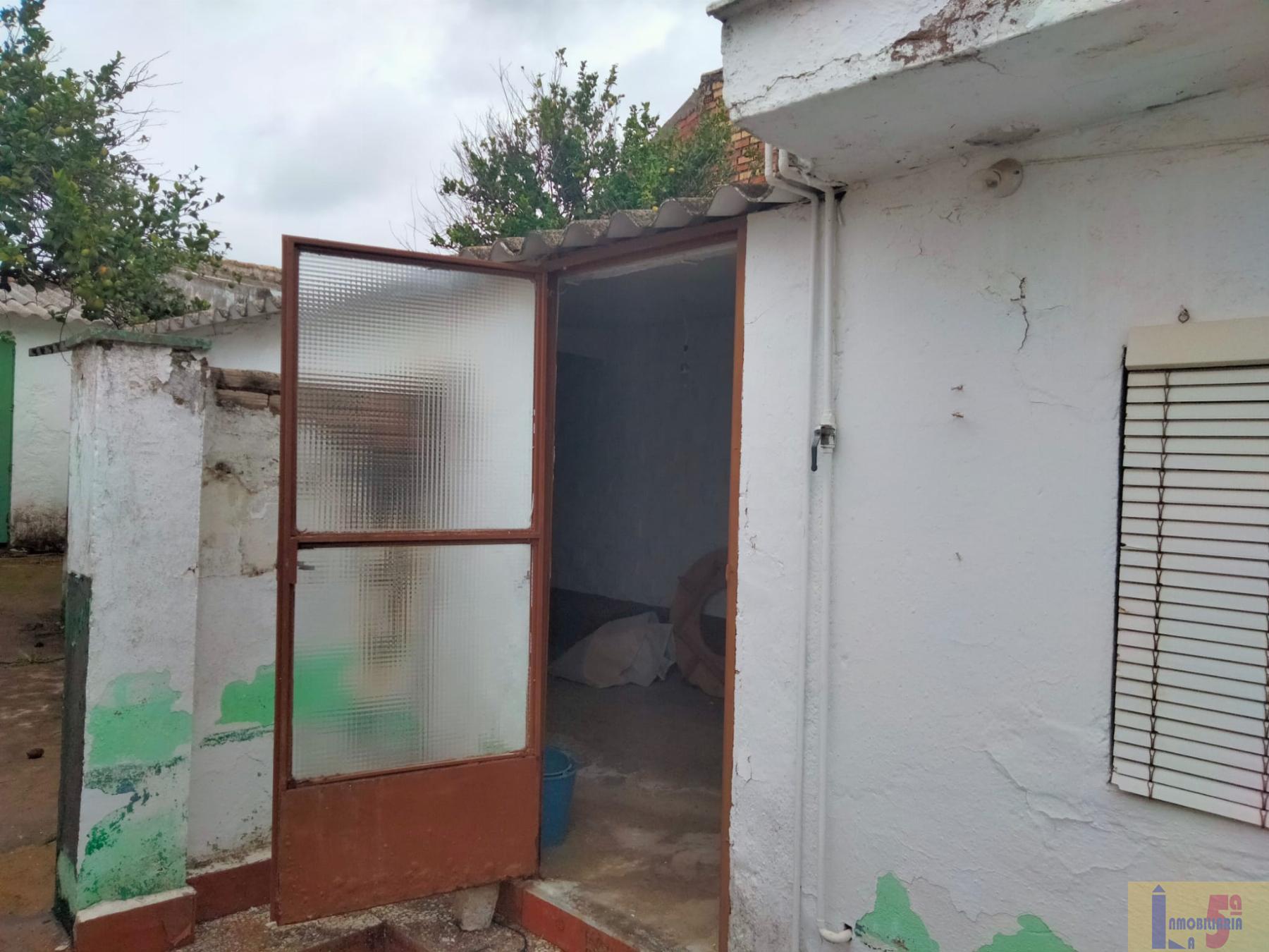 Venta de casa en Burguillos