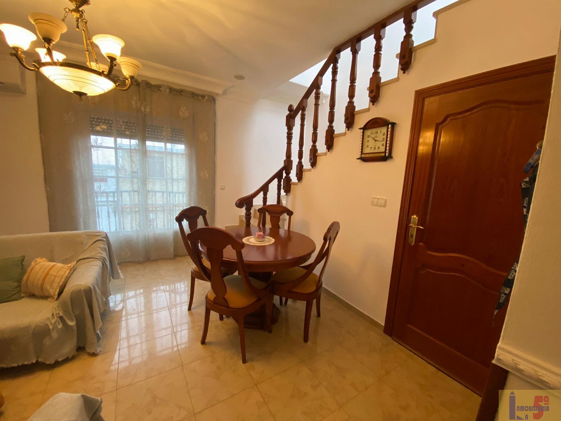 For sale of flat in Guillena