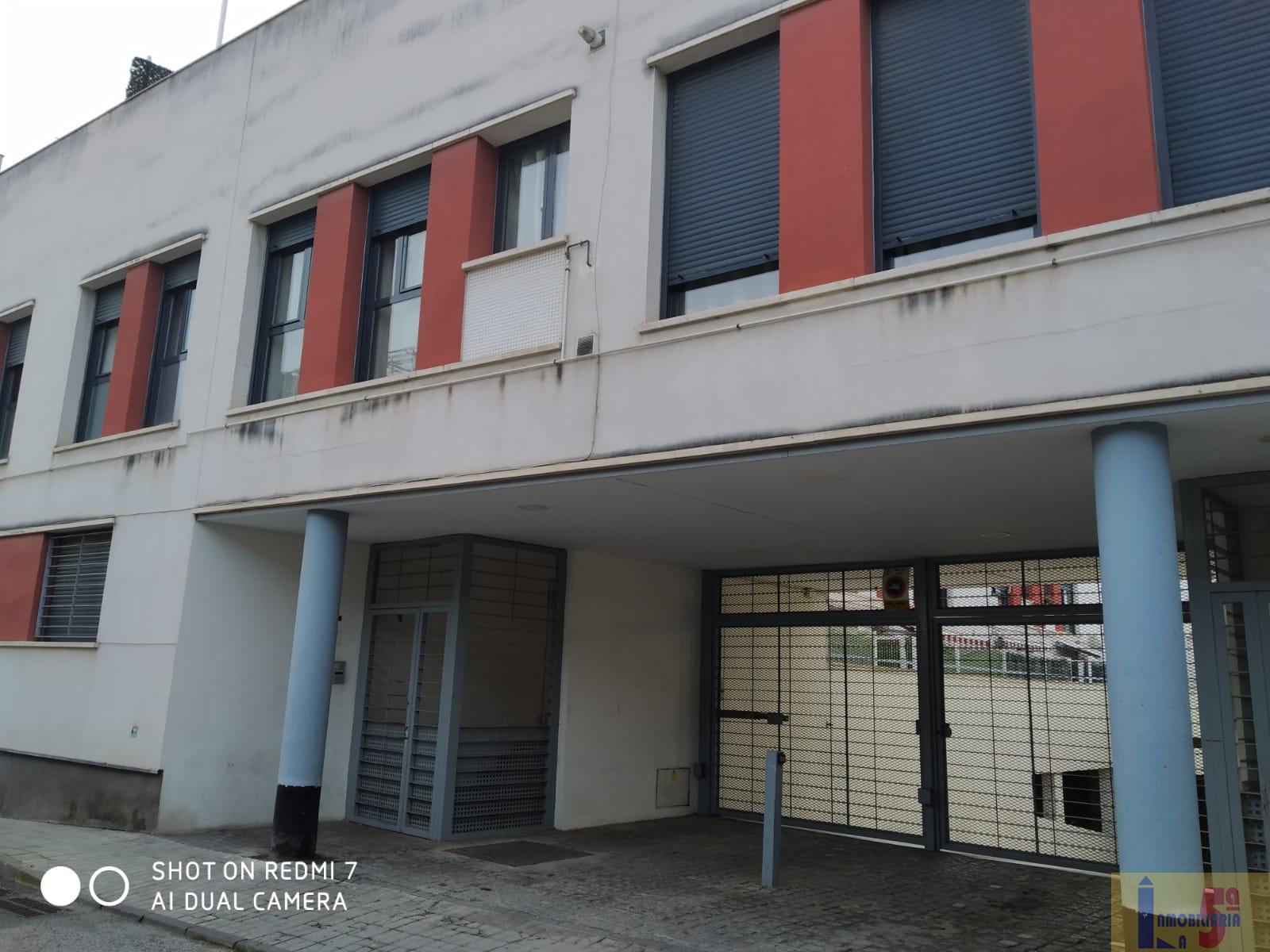 For sale of flat in Camas