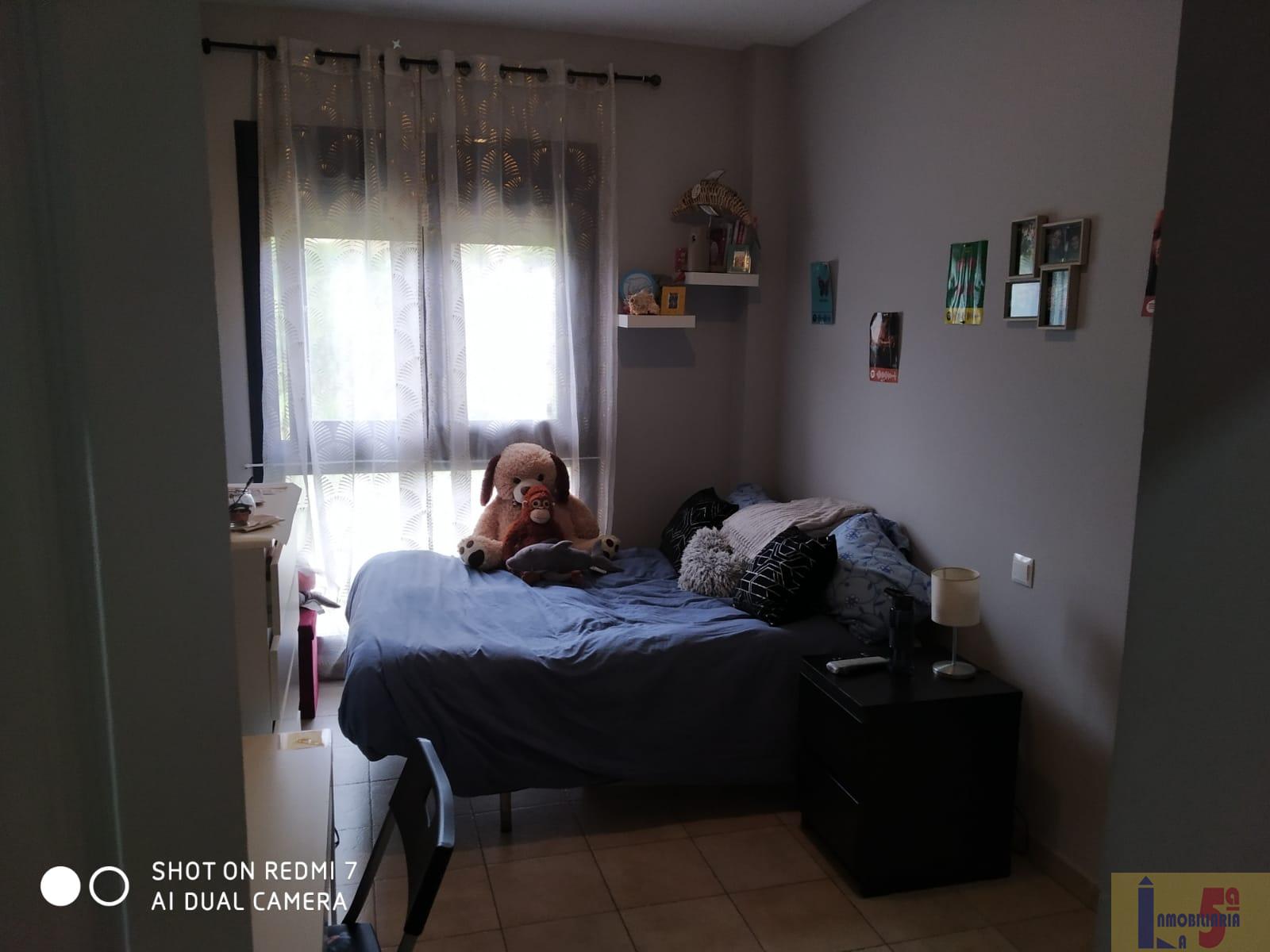 For sale of flat in Camas