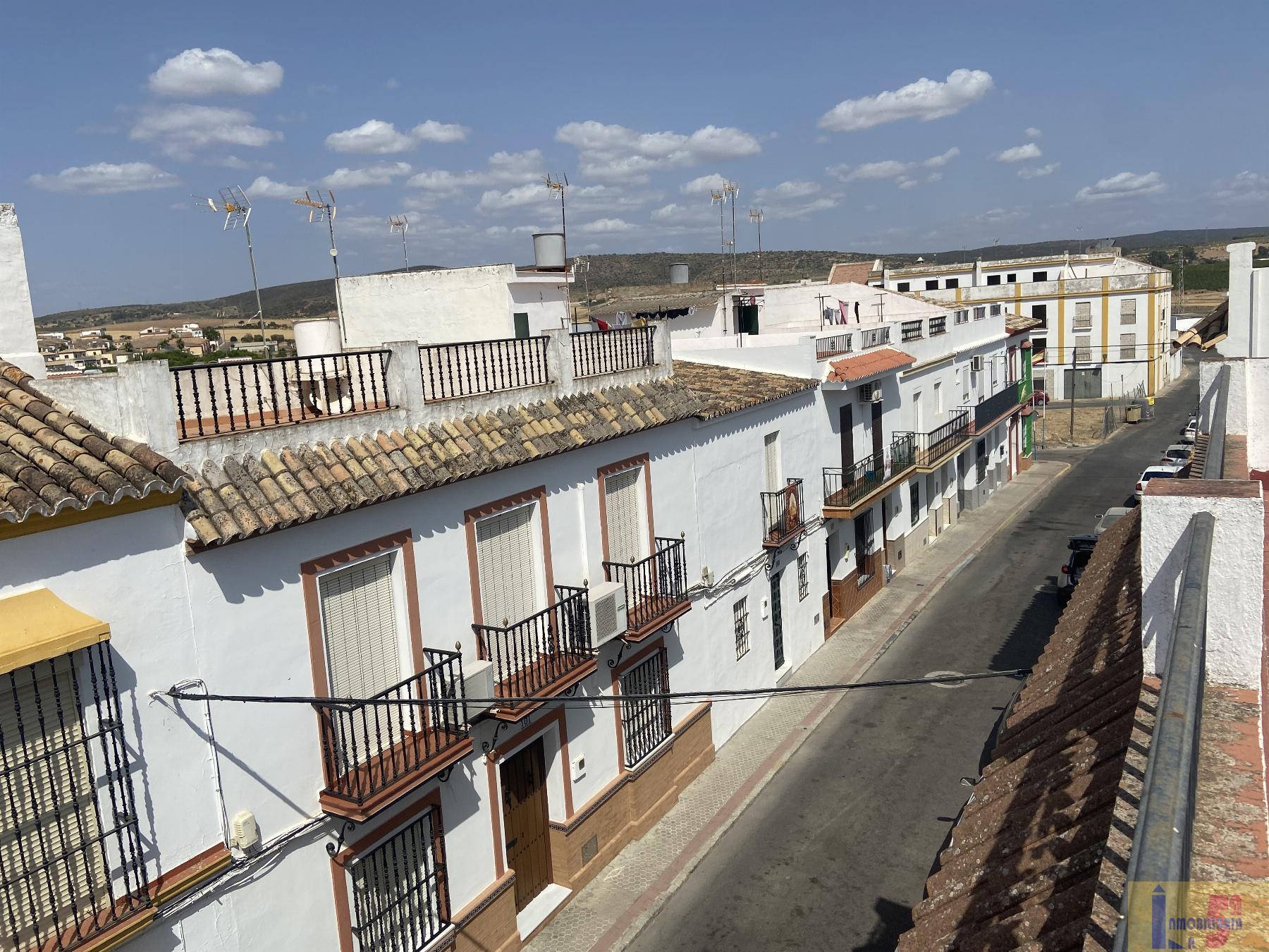 For sale of flat in Burguillos