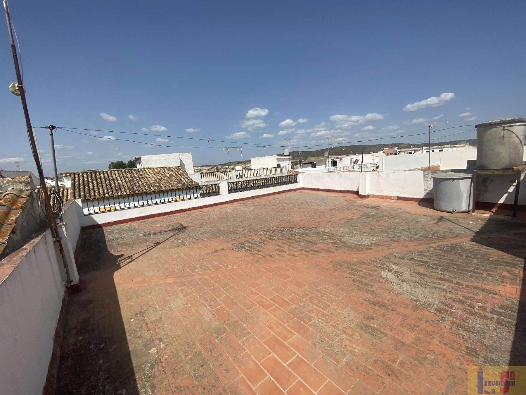 For sale of flat in Burguillos