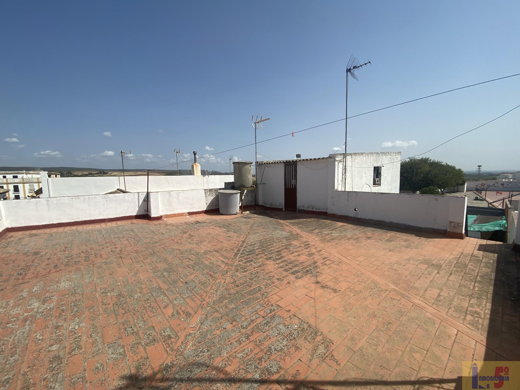 For sale of flat in Burguillos