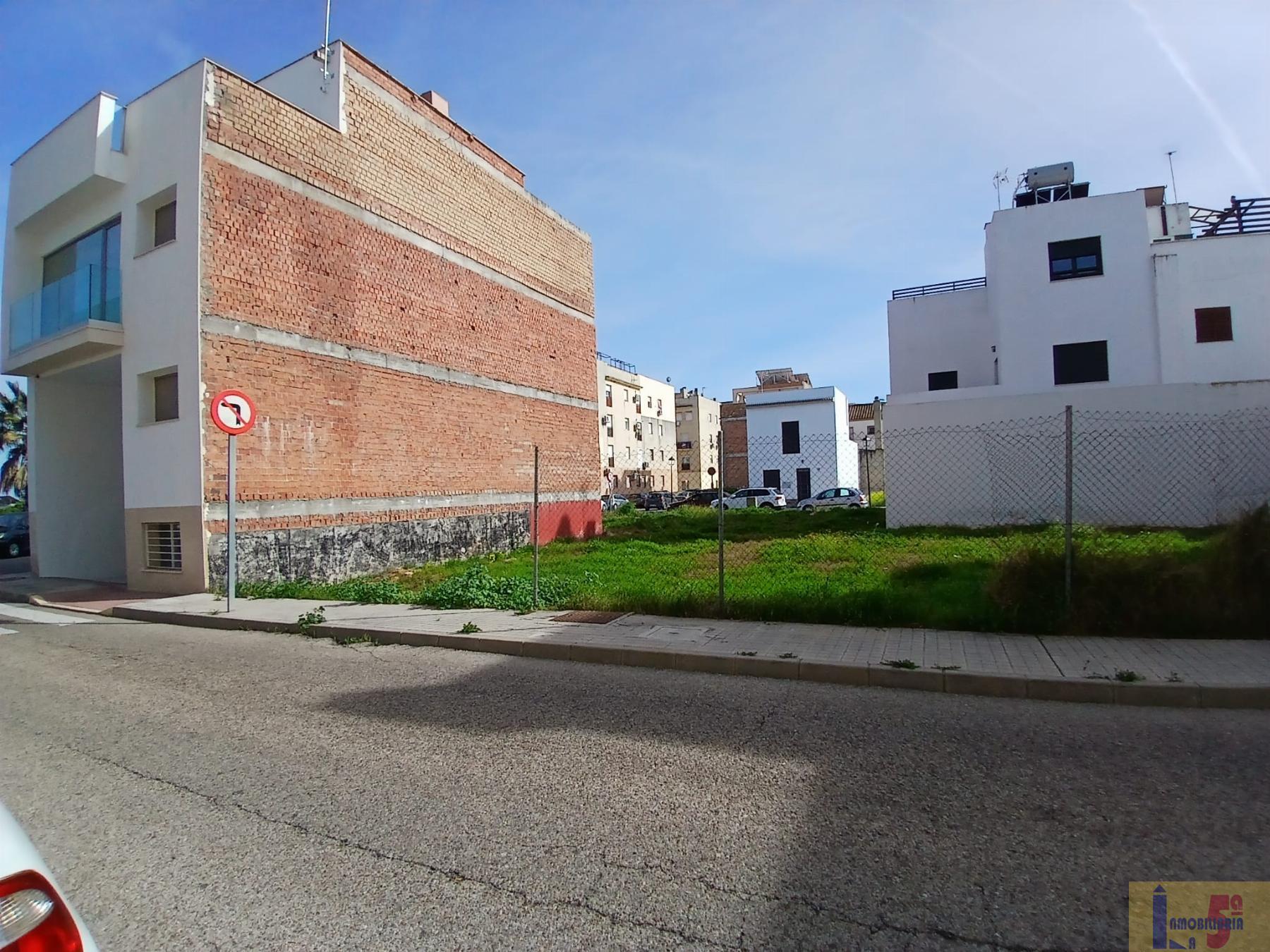 Venta de terreno en La Algaba