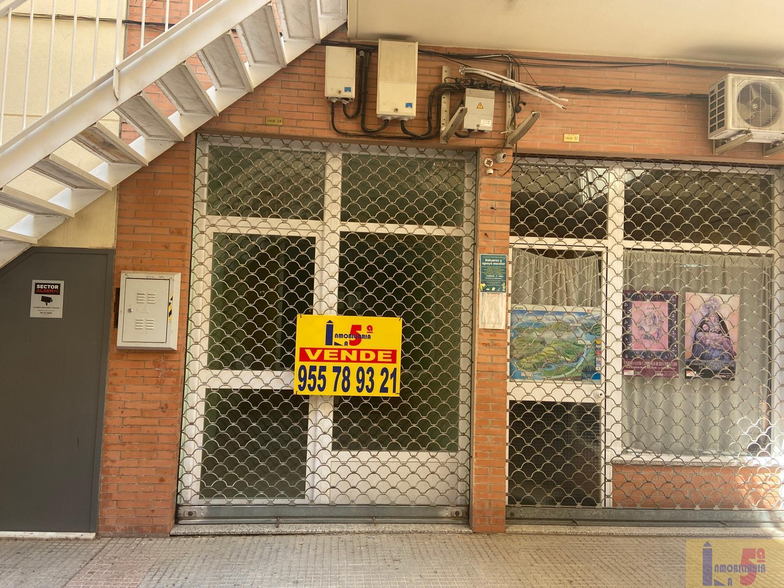 Venta de local en La Algaba