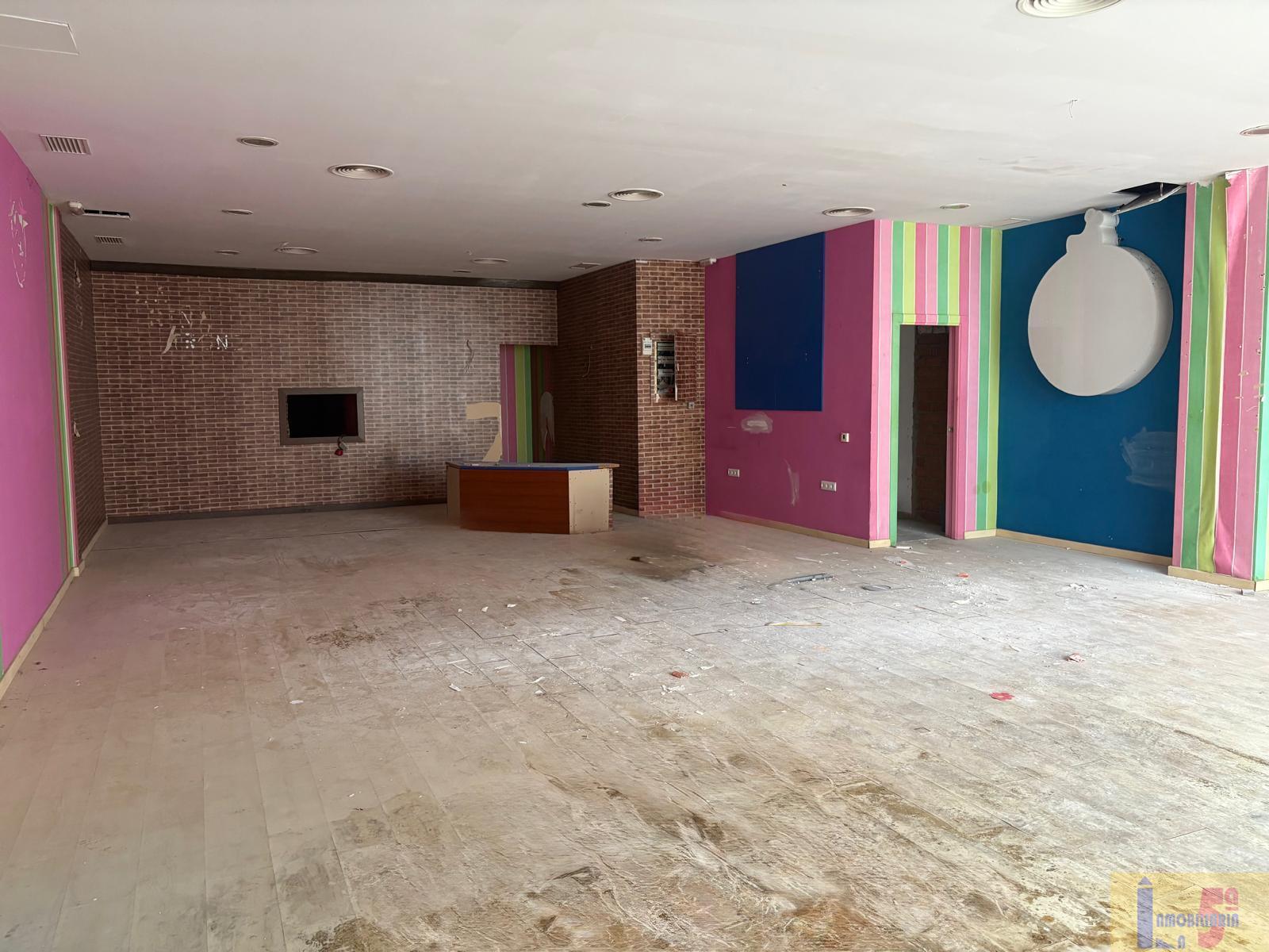 Alquiler de local en La Algaba