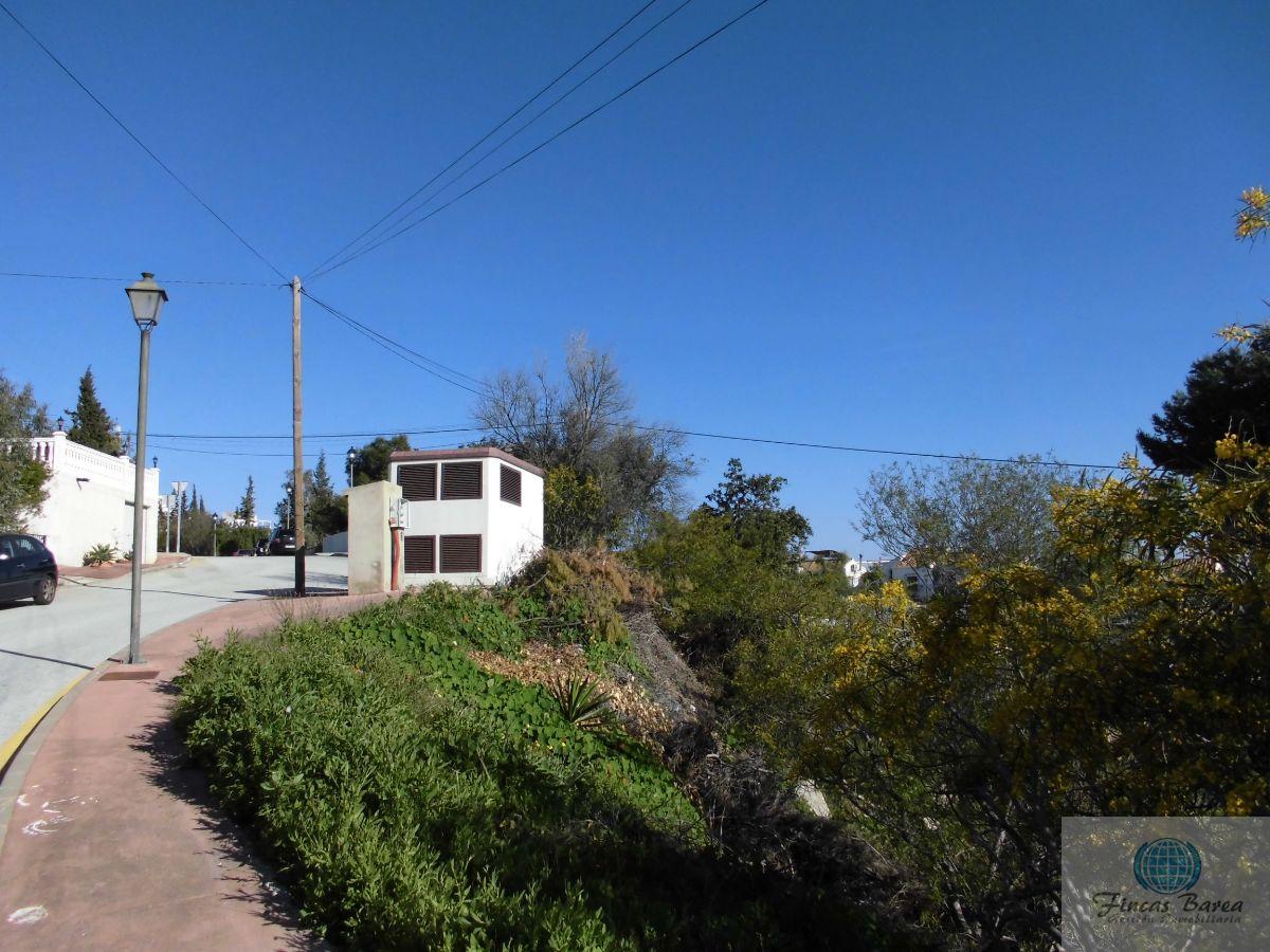 For sale of land in Chilches