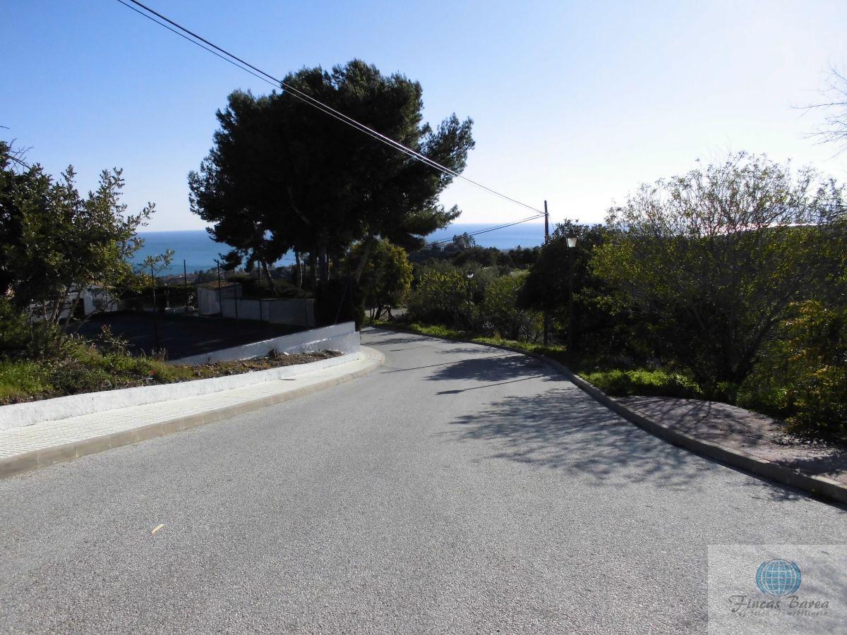 For sale of land in Chilches