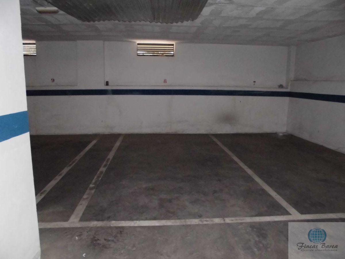 For rent of garage in Fuengirola