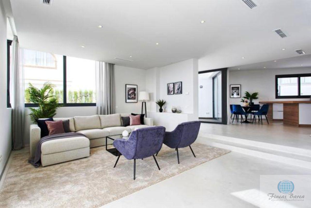 For sale of chalet in Benalmádena Costa