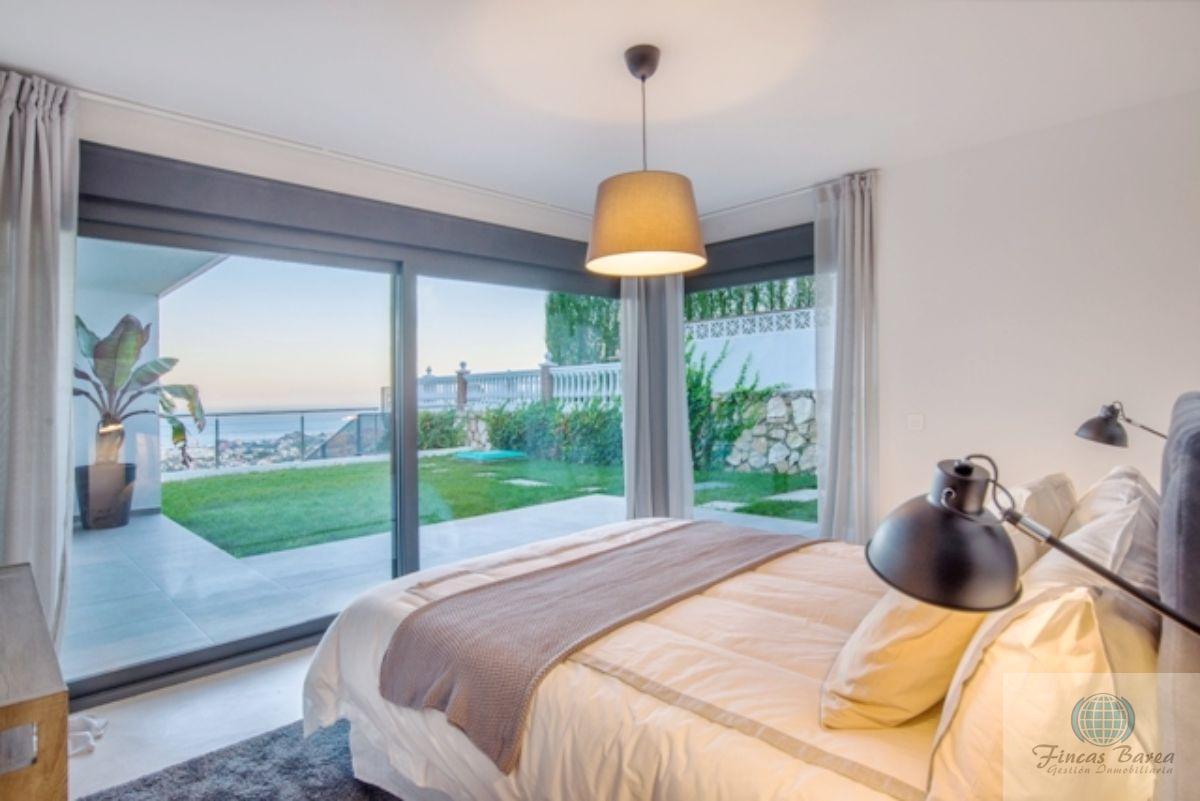 For sale of chalet in Benalmádena Costa