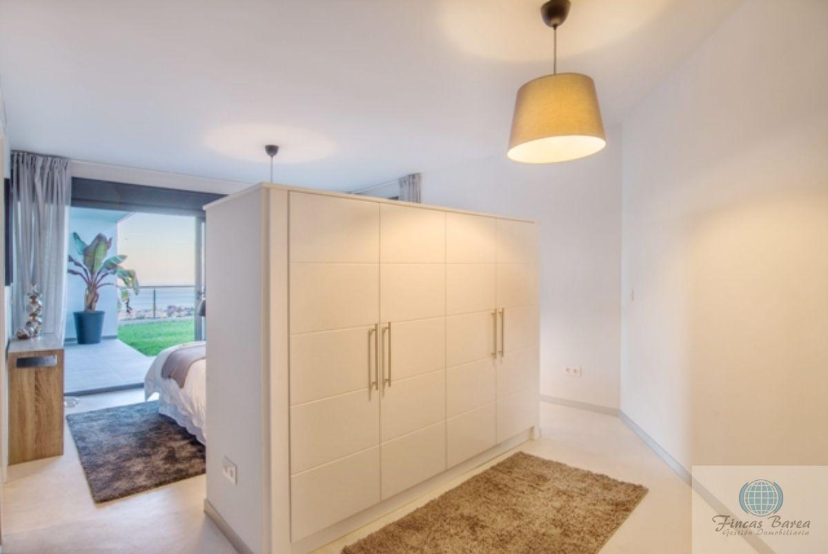 For sale of chalet in Benalmádena Costa