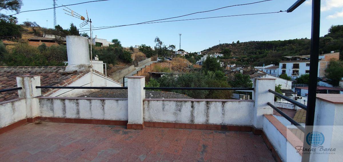 For sale of house in Guaro