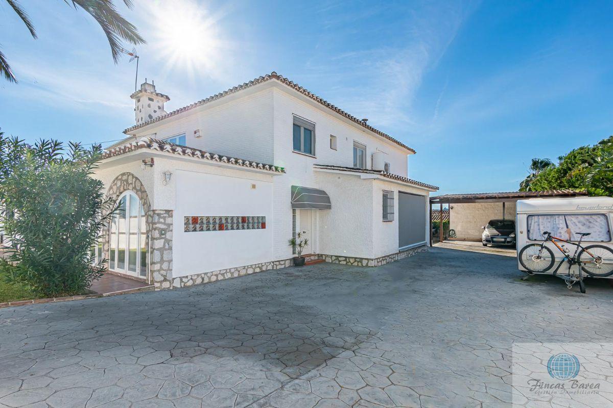 For sale of chalet in Mijas Costa