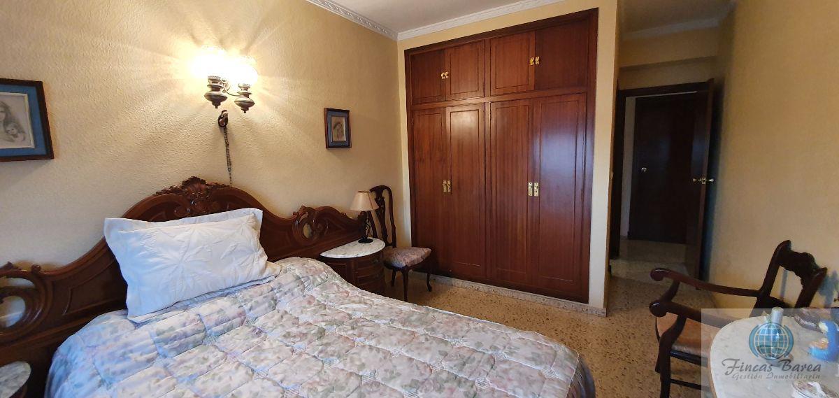 For sale of penthouse in Fuengirola