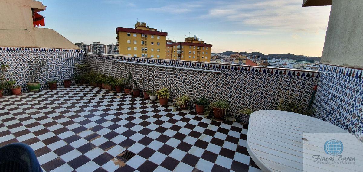 For sale of penthouse in Fuengirola