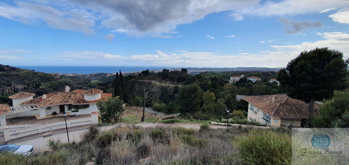 For sale of land in Mijas