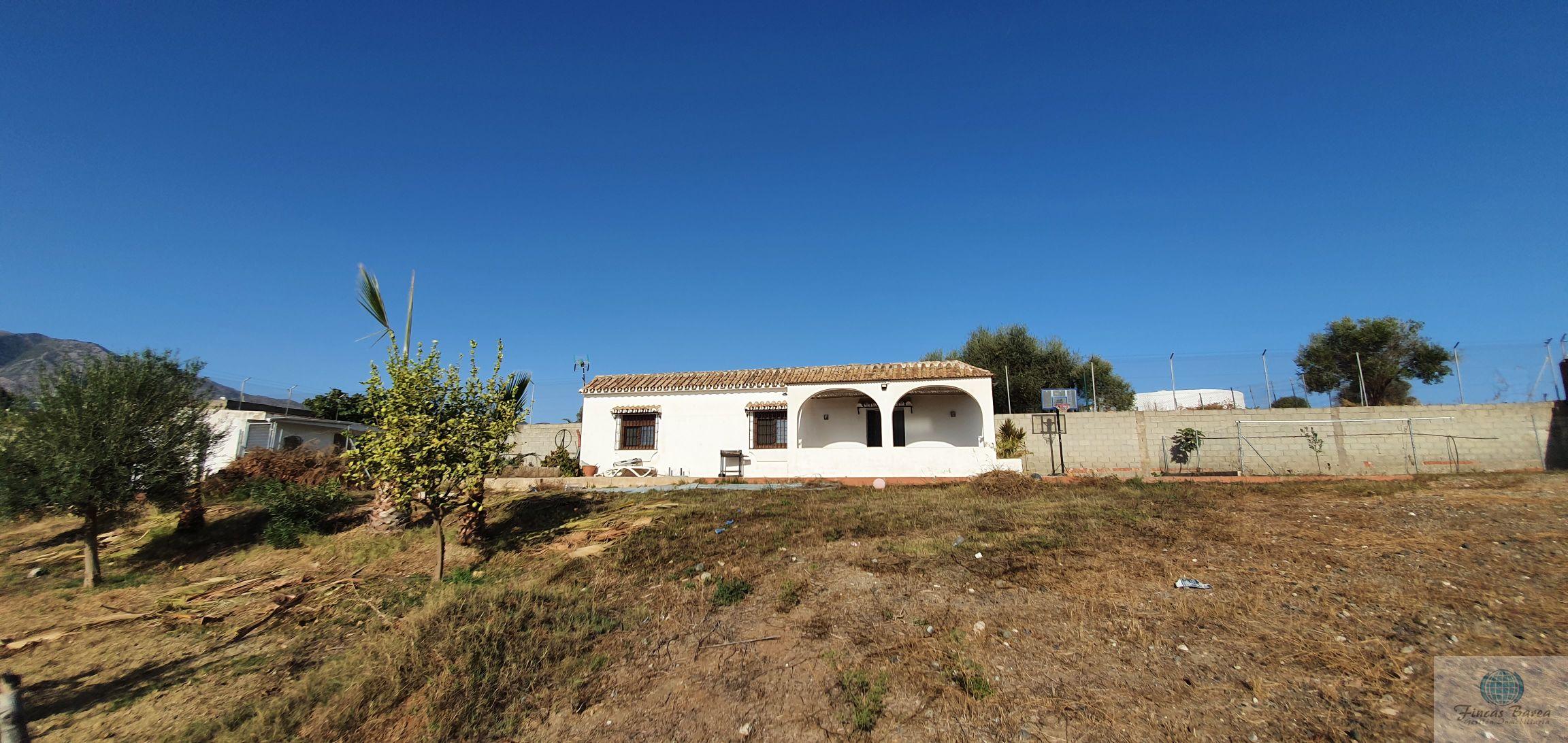 Venta de finca rústica en Mijas Costa