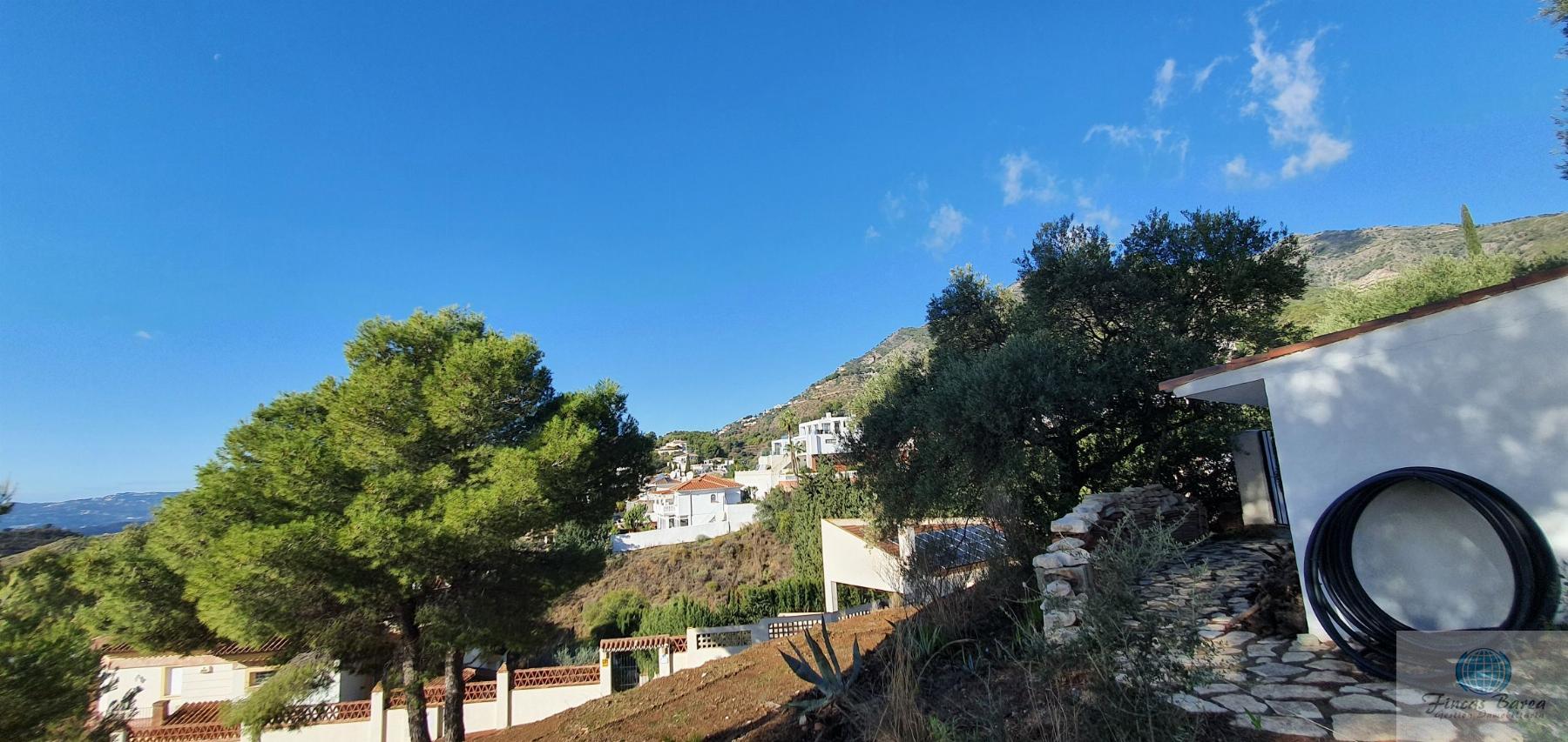 For sale of land in Mijas