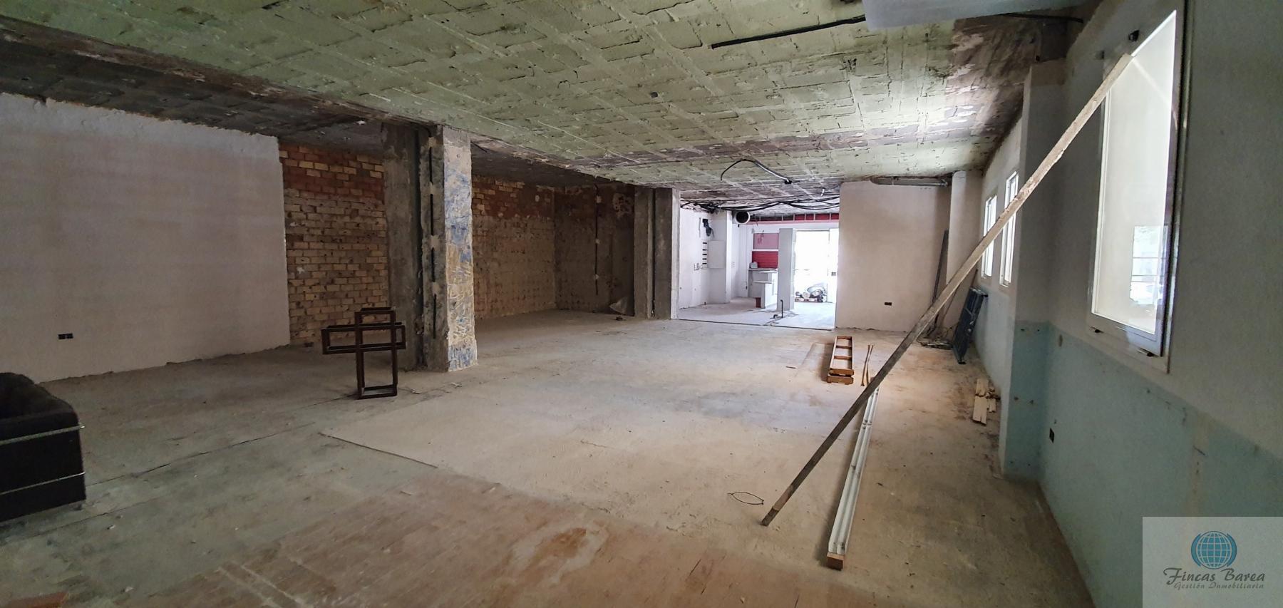 For sale of commercial in Fuengirola
