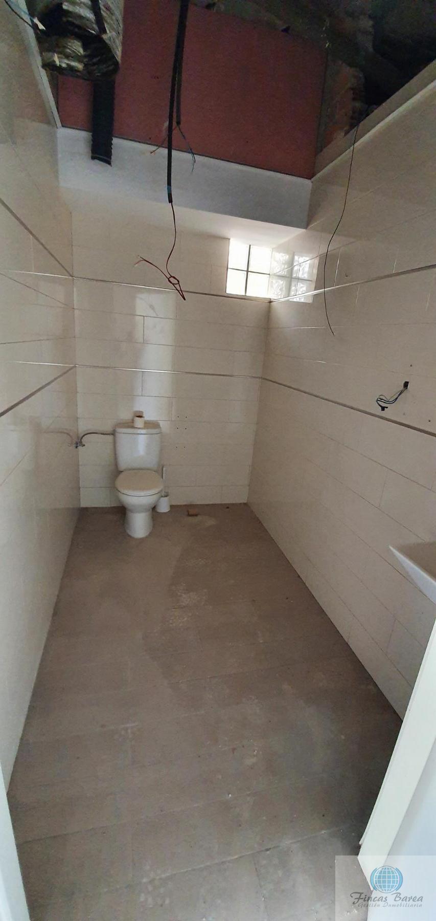 For sale of commercial in Fuengirola