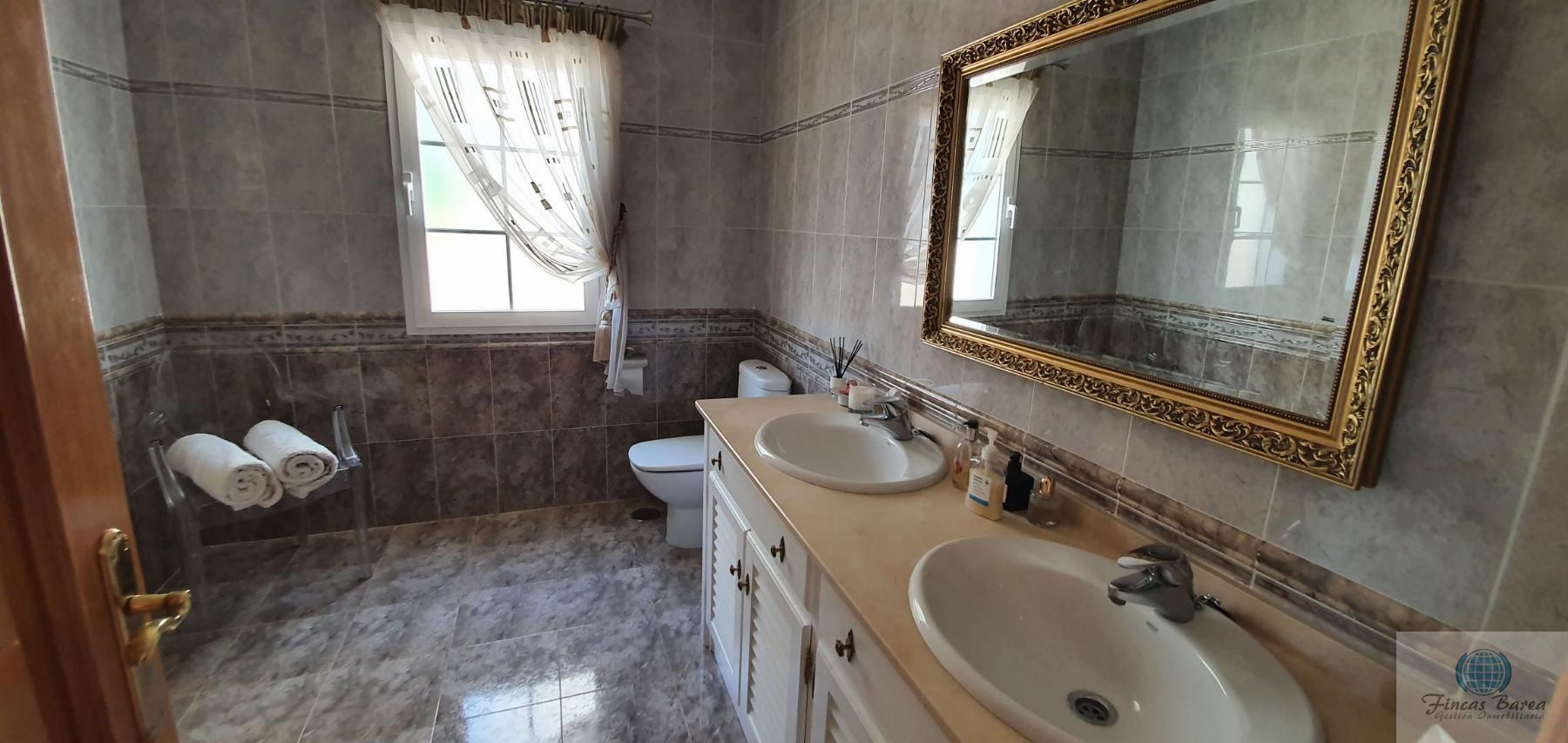 For sale of chalet in Alhaurín el Grande