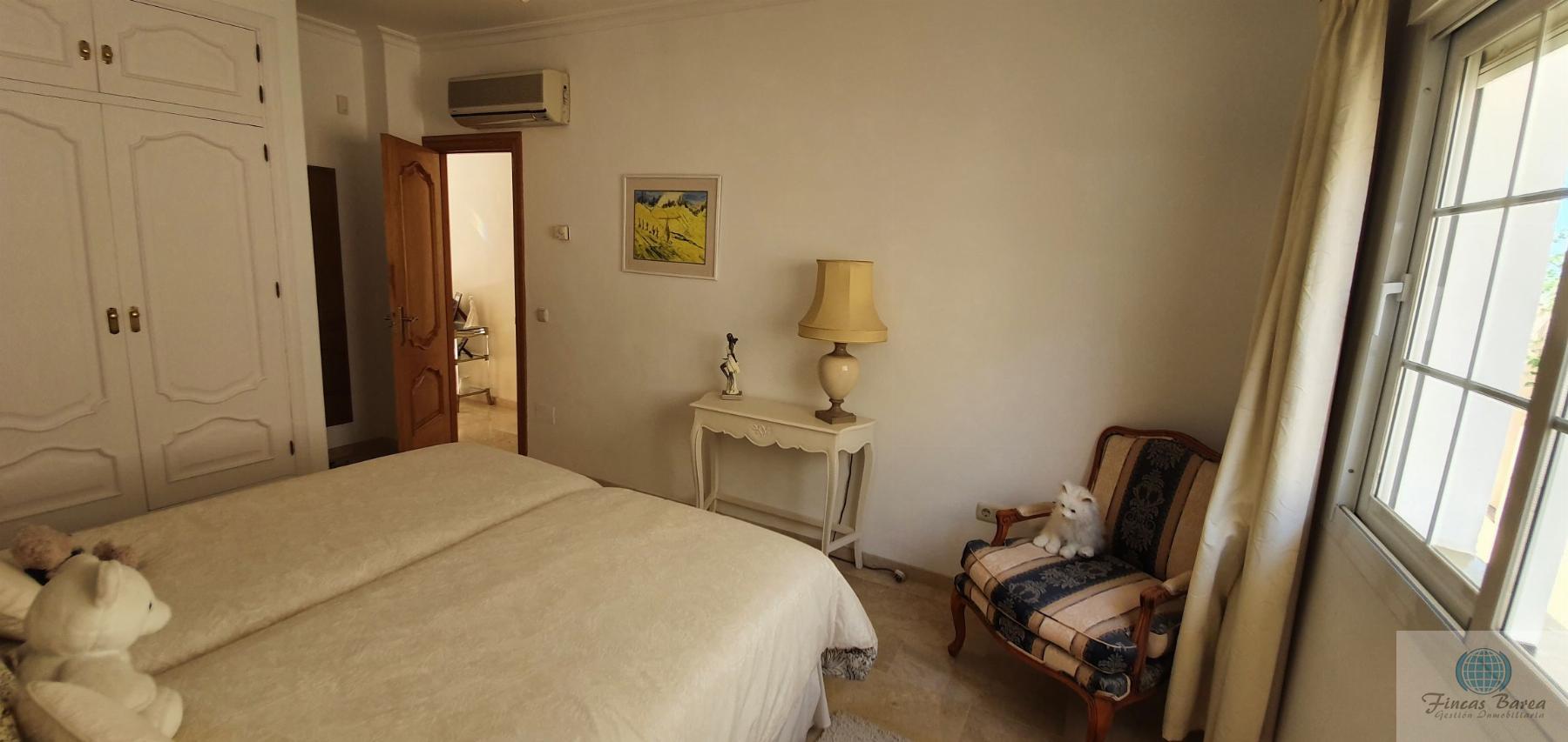 For sale of chalet in Alhaurín el Grande