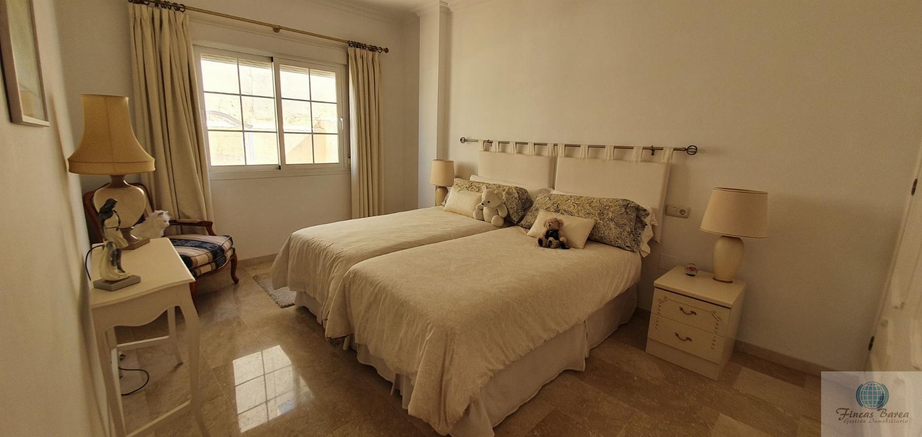 For sale of chalet in Alhaurín el Grande