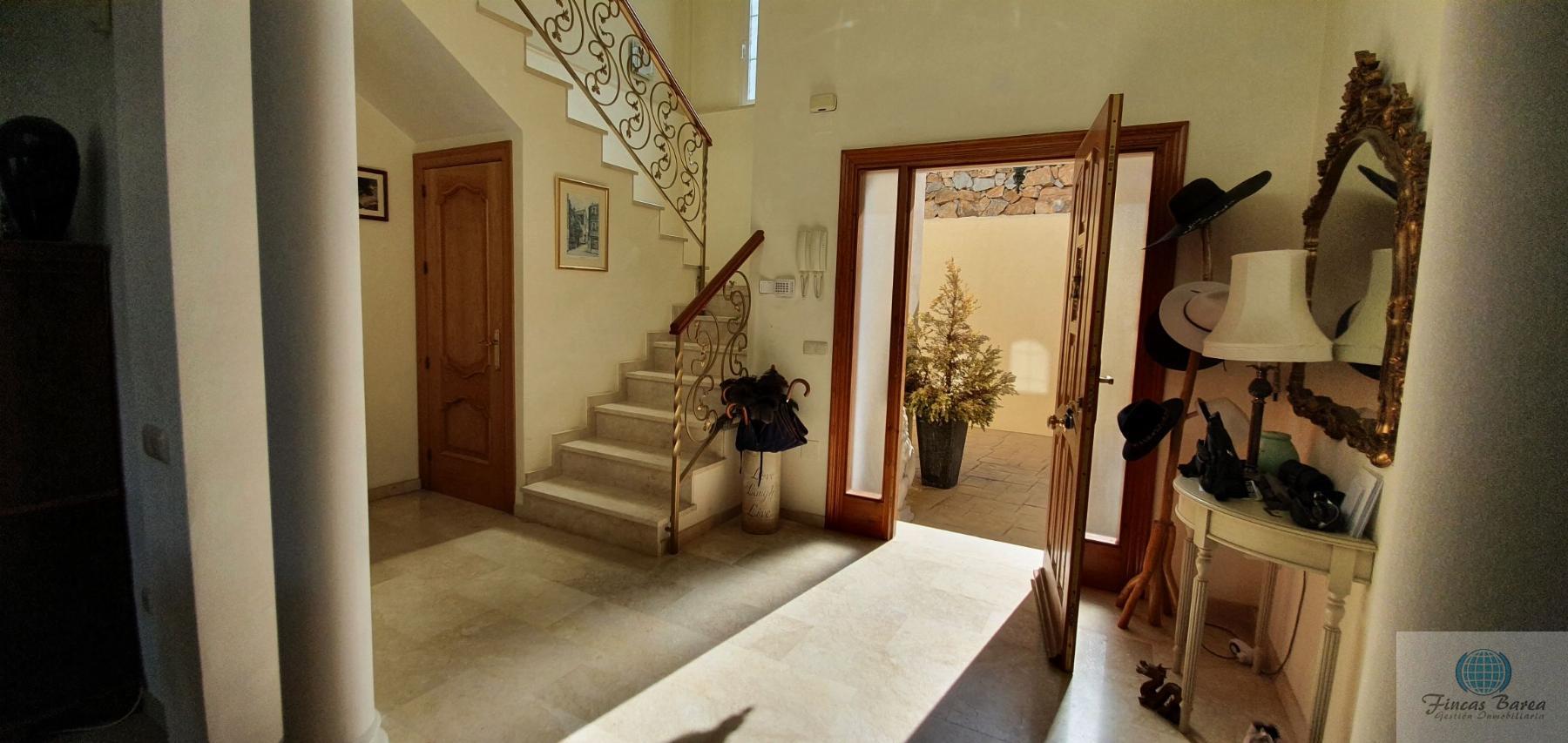 For sale of chalet in Alhaurín el Grande