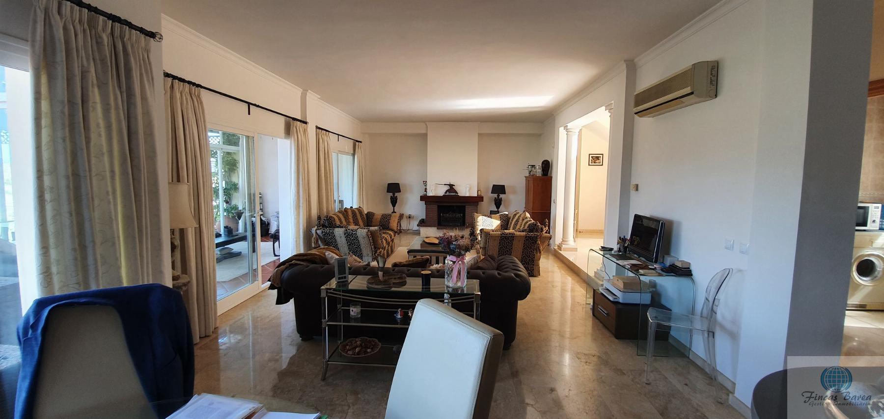 For sale of chalet in Alhaurín el Grande