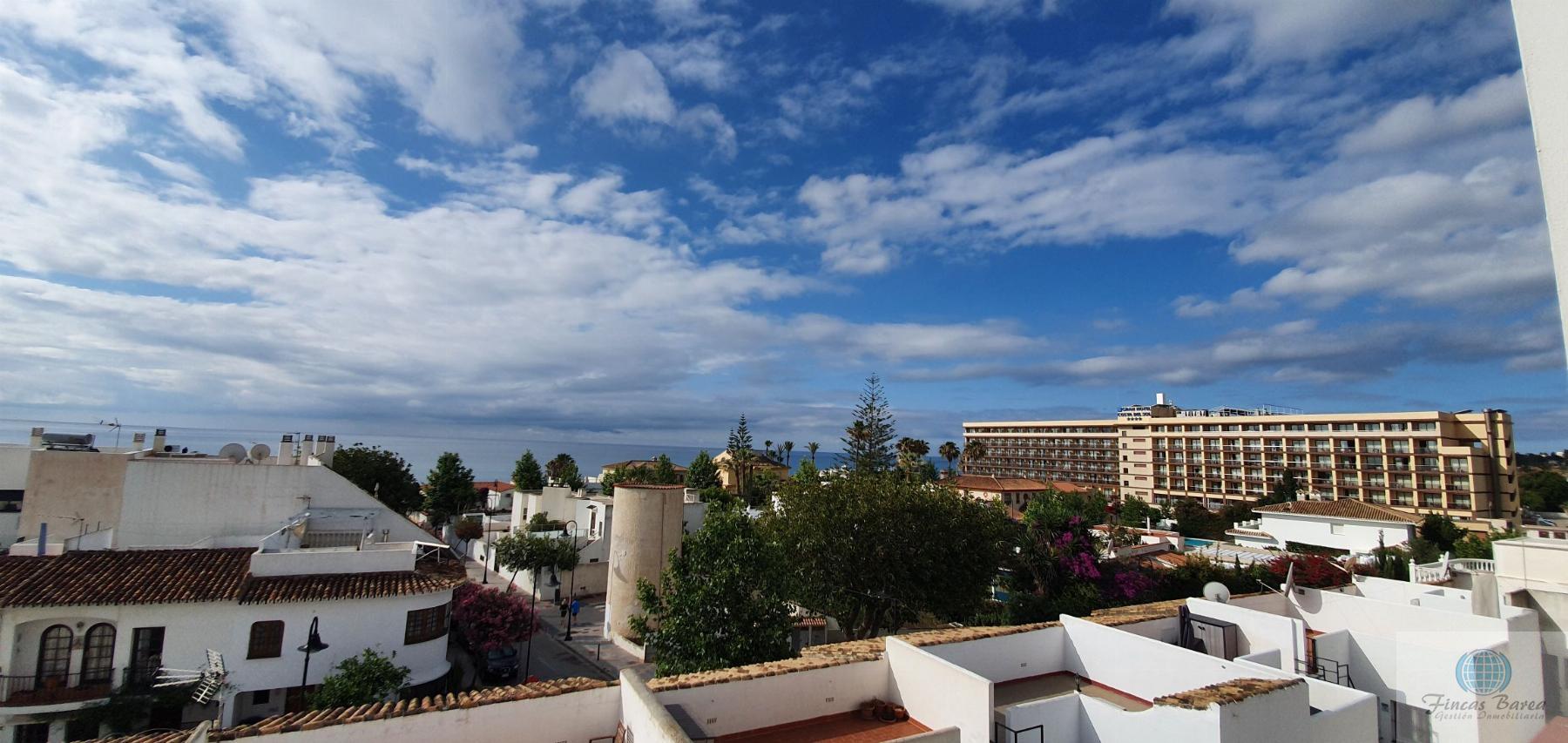 For sale of penthouse in Mijas Costa