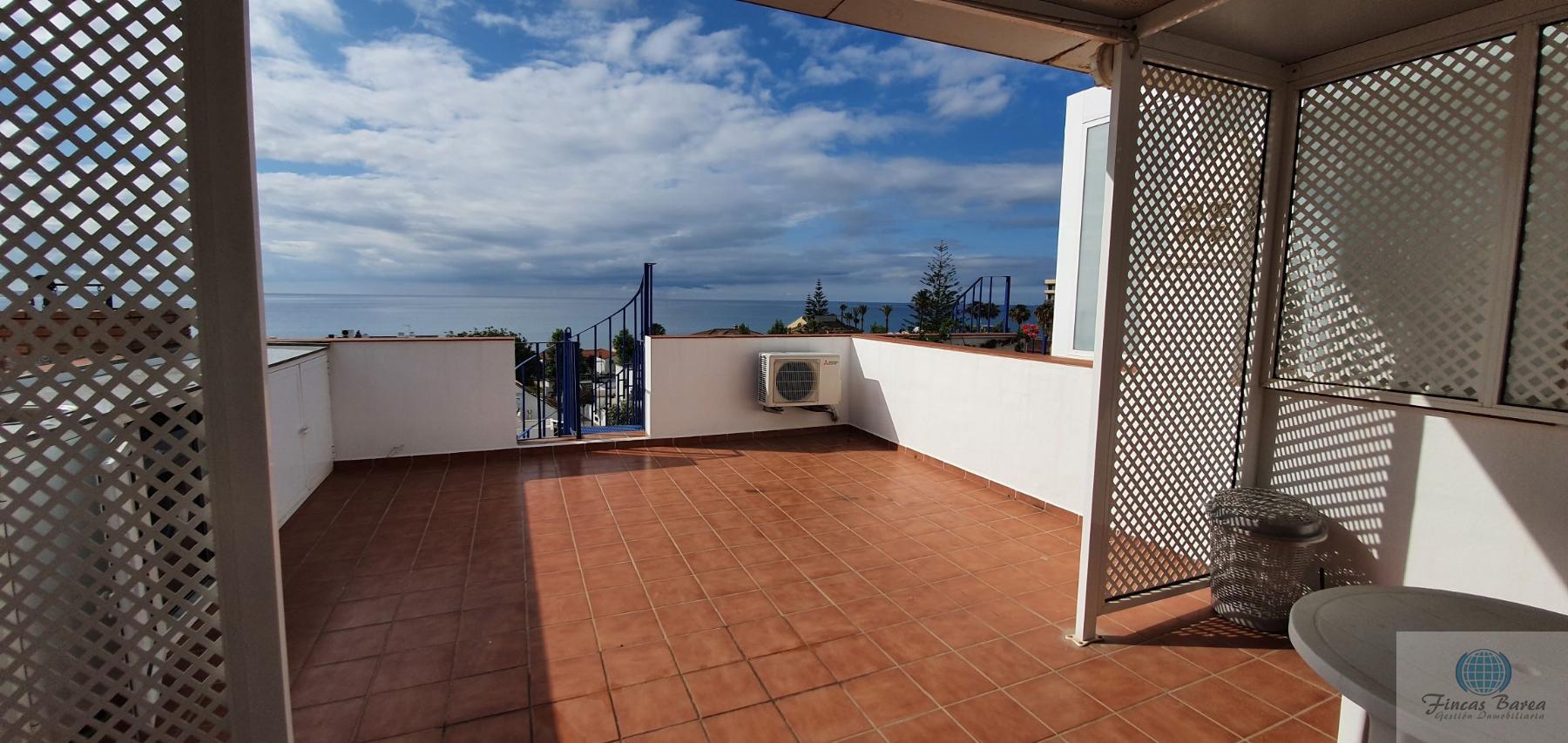 For sale of penthouse in Mijas Costa