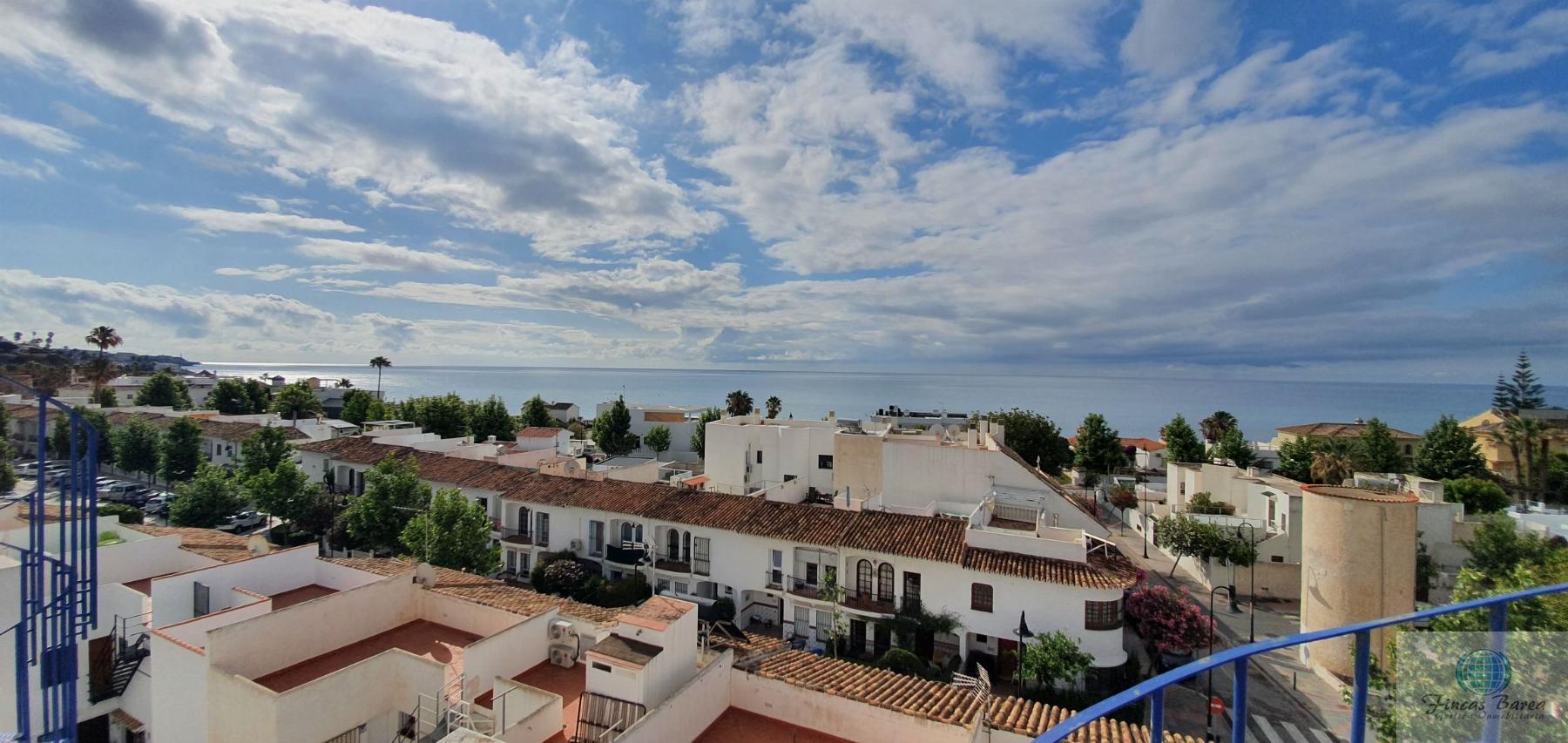 For sale of penthouse in Mijas Costa