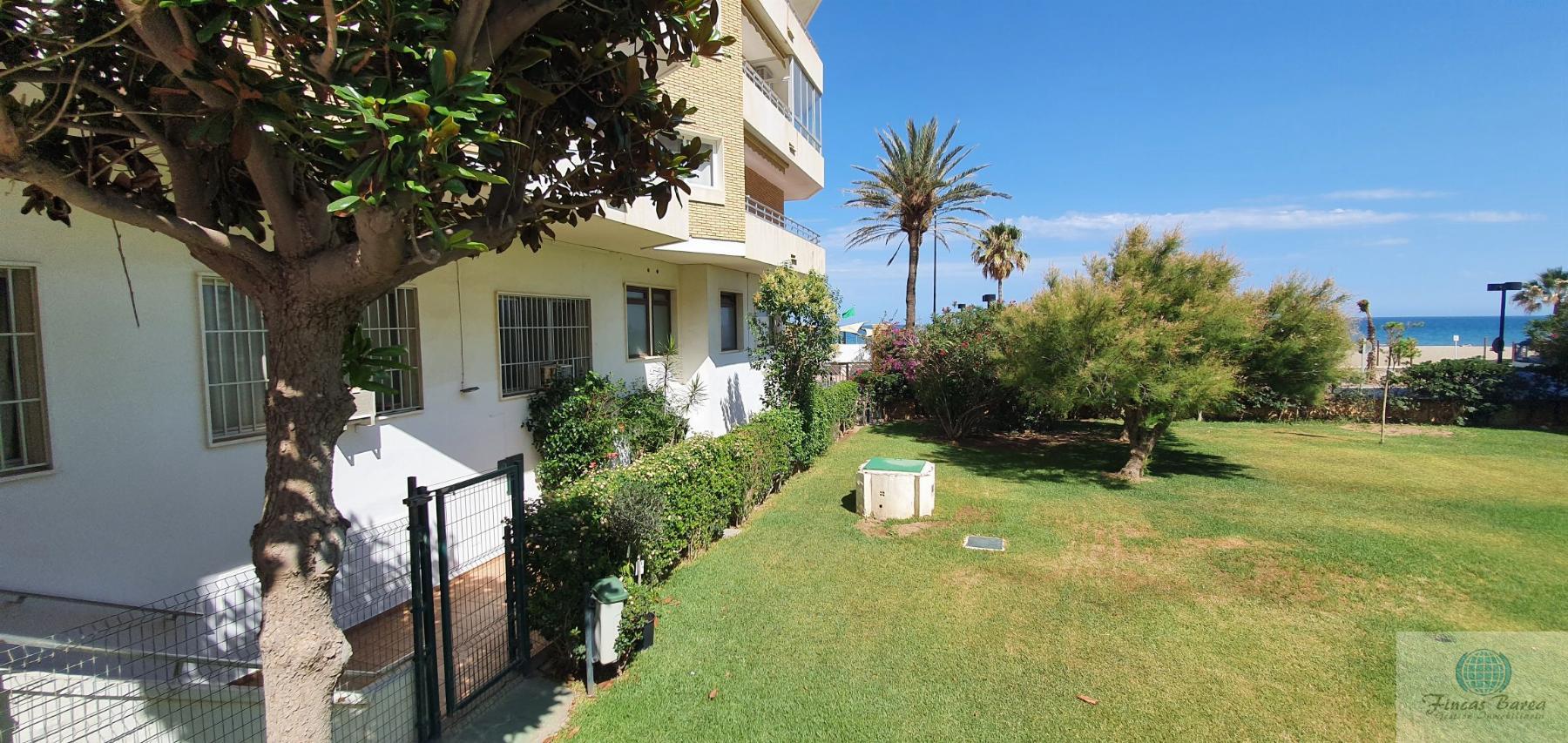 For sale of commercial in Fuengirola
