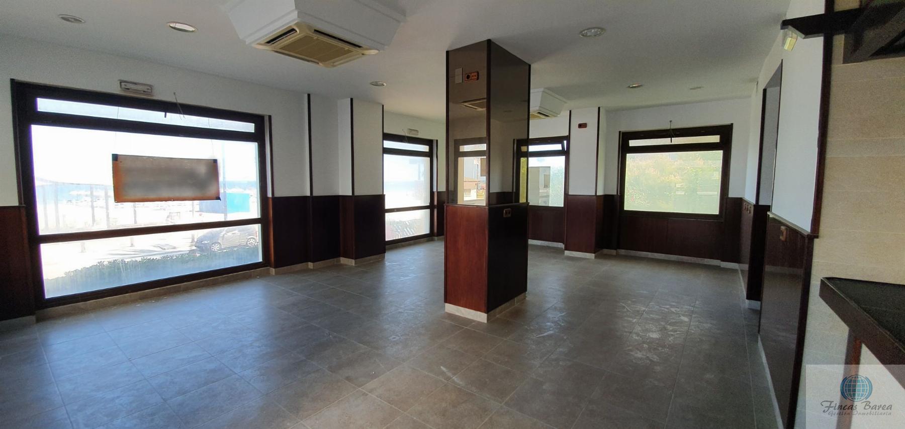 For sale of commercial in Fuengirola