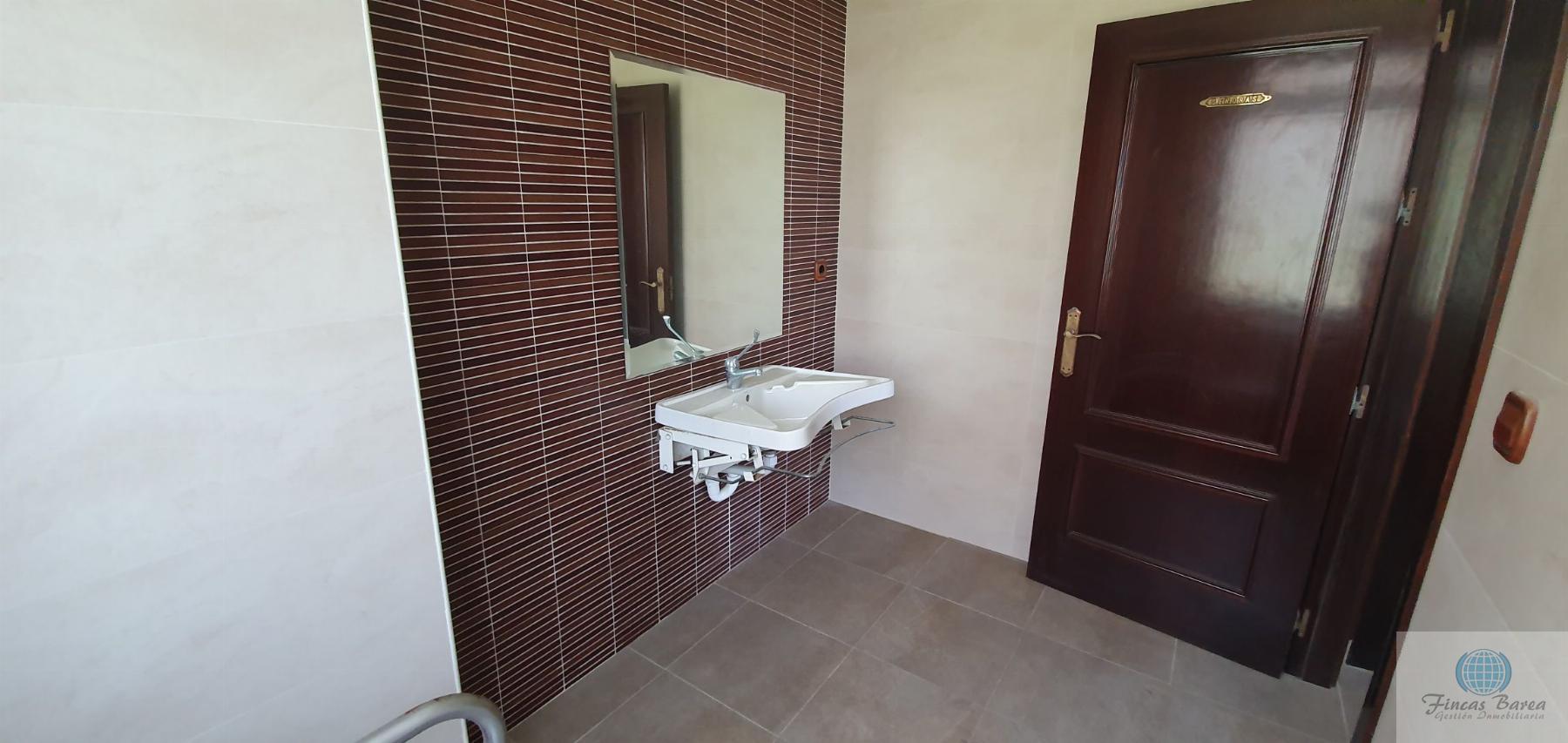 For sale of commercial in Fuengirola
