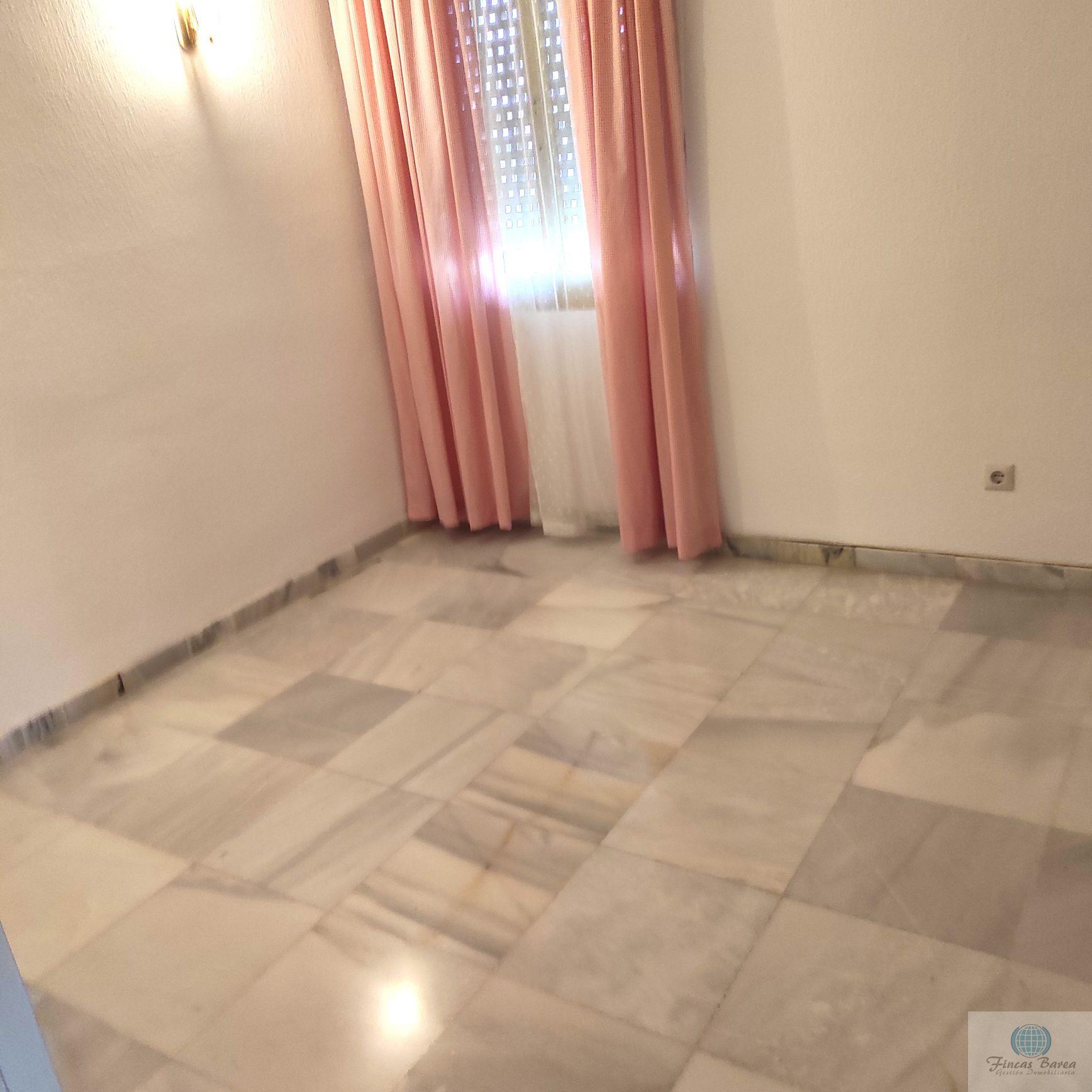 For sale of flat in Fuengirola